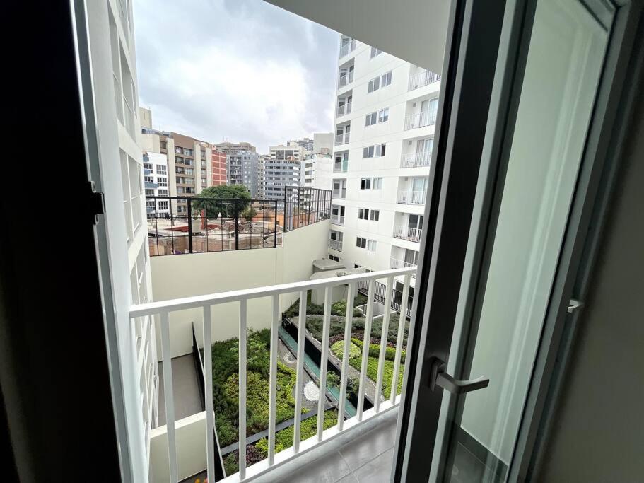 Luxury Apartment In Miraflores With Rooftop Pool ลิมา ภายนอก รูปภาพ